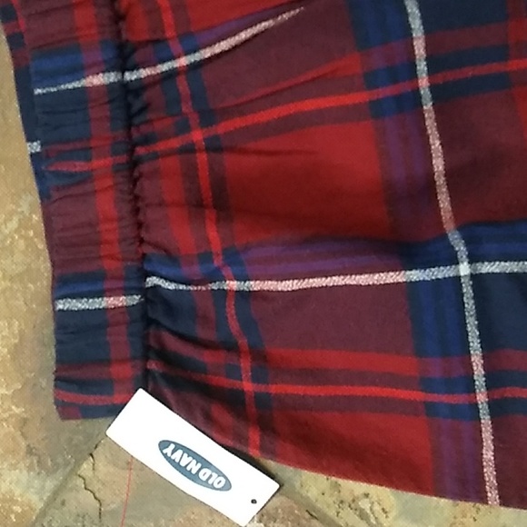 Old Navy red plaid miniskirt - Picture 7 of 13